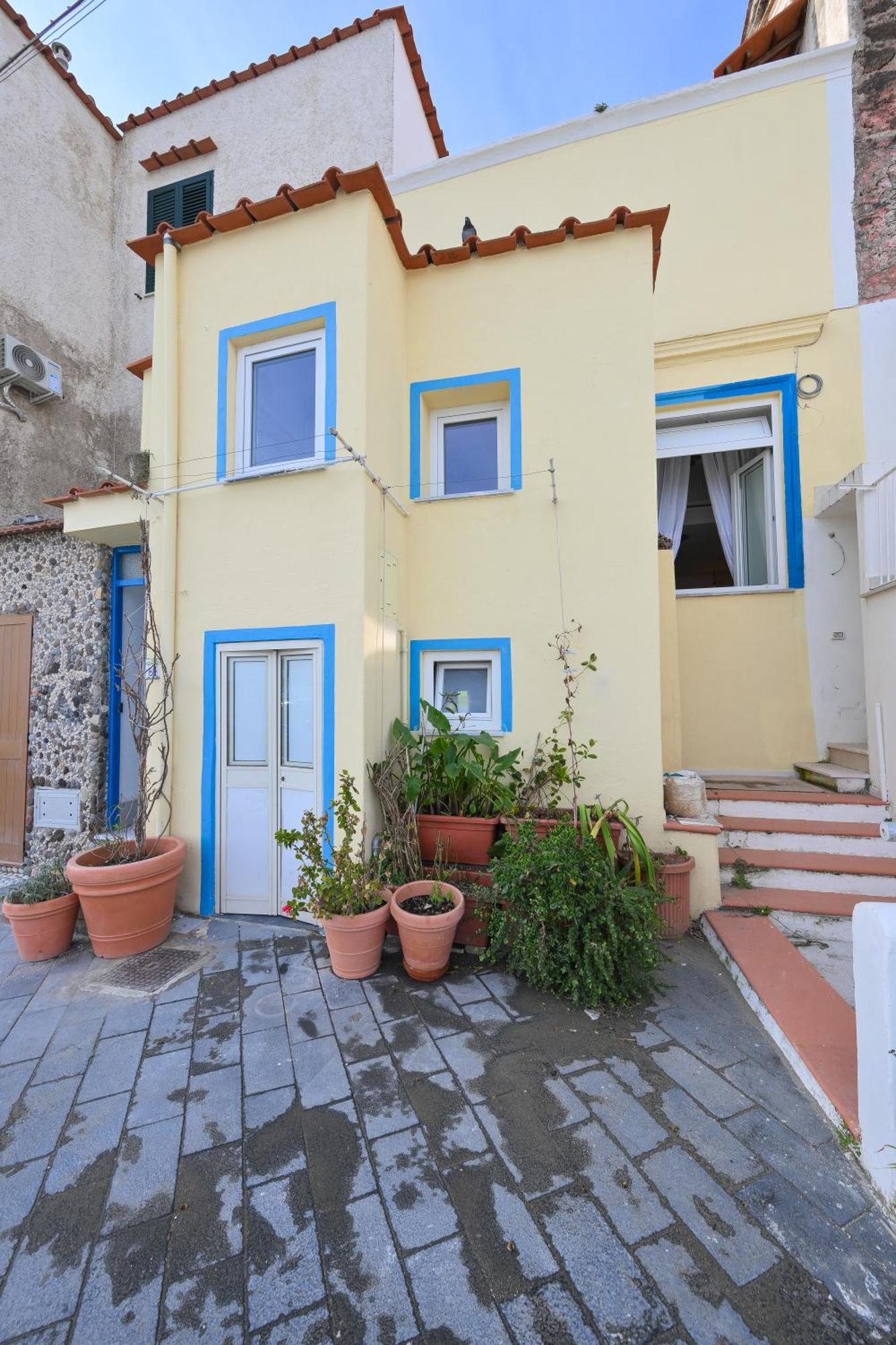 Beach House Ischia Esterno foto